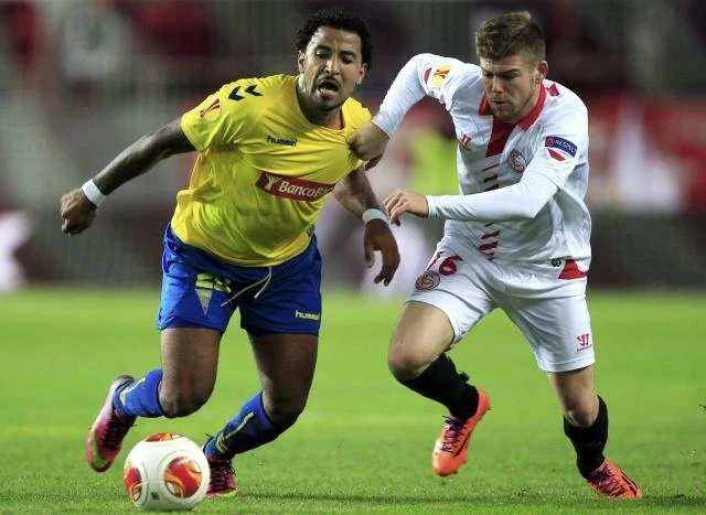 Spanish trio move ahead in Europa