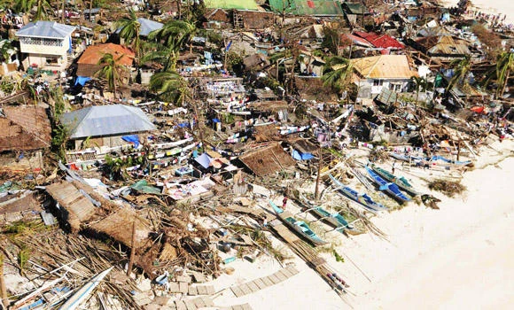 Philippine typhoon death toll could reach 10,000