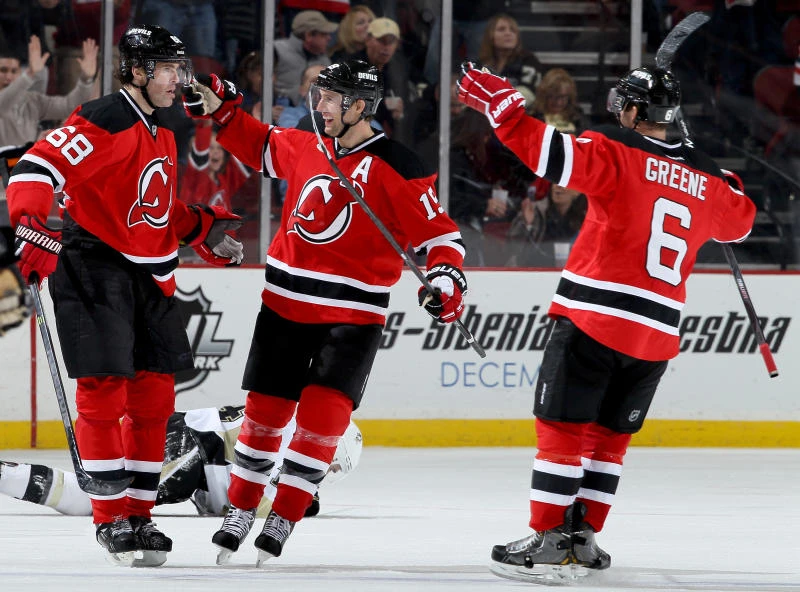 Jagr’s OT goal helps Devils squeeze past Kings