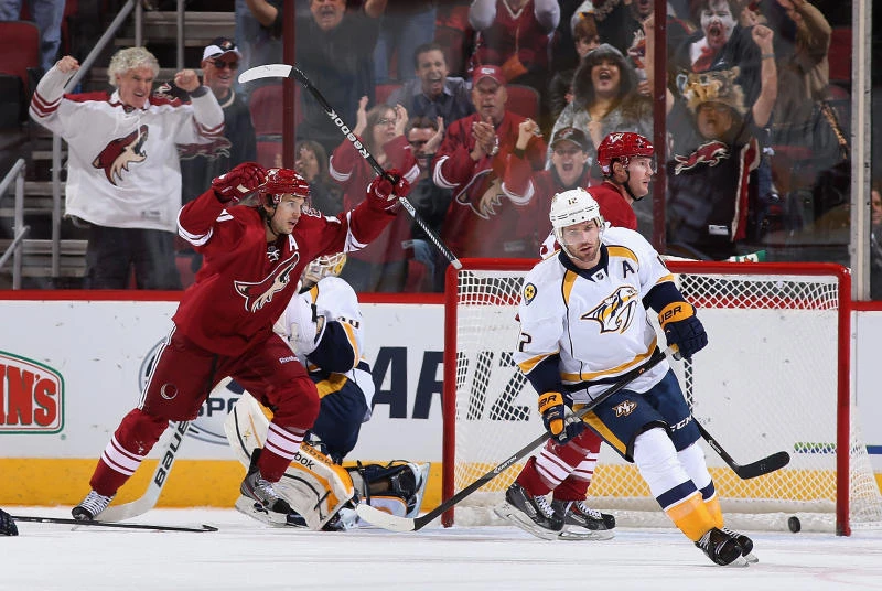Coyotes top Predators in shootout
