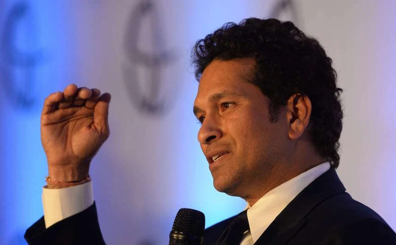 Stop praising Tendulkar, Taleban warns Pak media