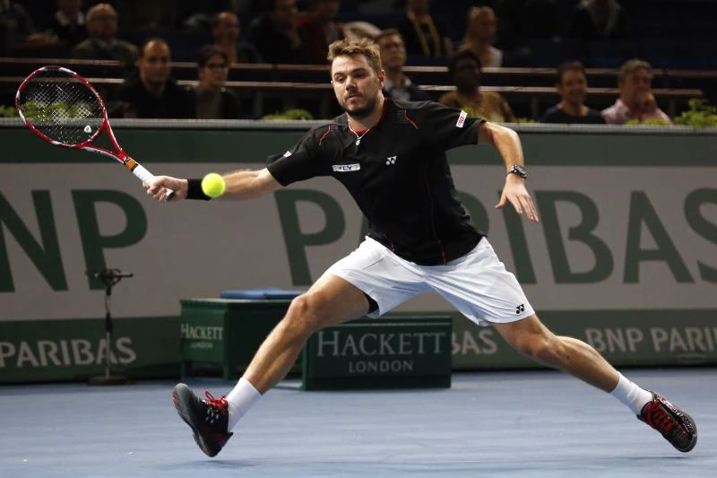 Wawrinka closer to London; Djokovic, Ferrer score