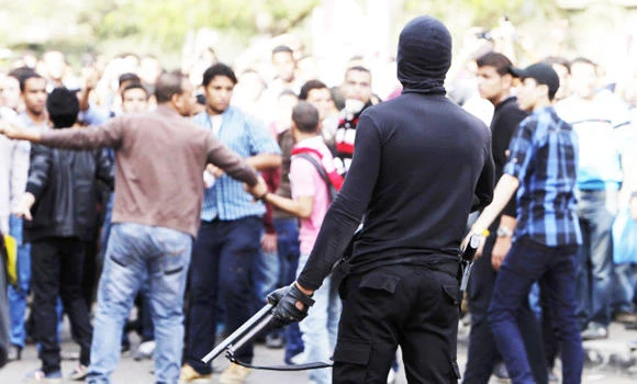 Egypt’s president issues law regulating protests