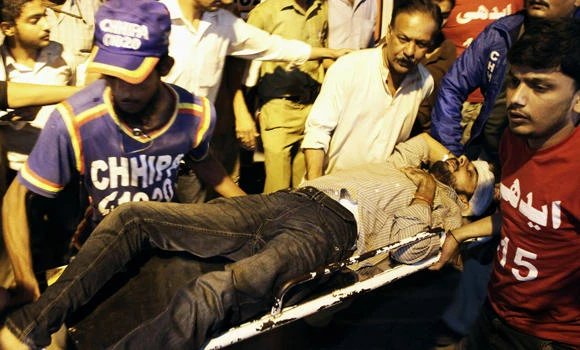 Pak militants seize 11 teachers in polio campaign