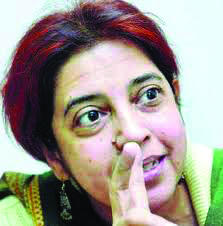 India walking tricky tightrope on diplomacy