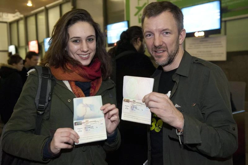 No regrets say Greenpeace Arctic activists after UK return