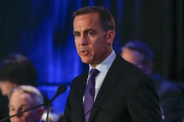 Carney sees hopeful signs in UK economy