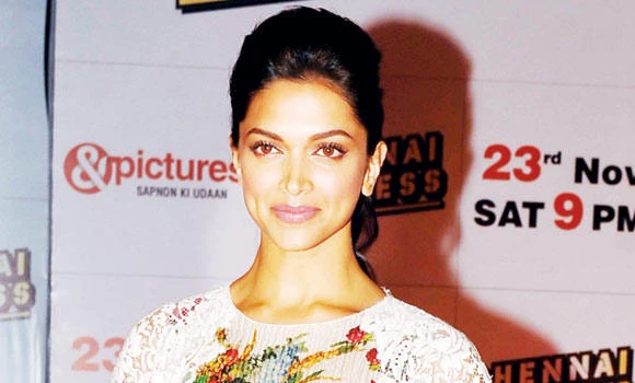 After conquering Bollywood, dimpled Deepika eyes Hollywood