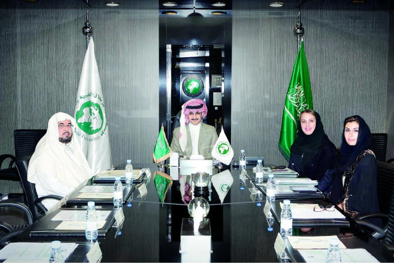 Alwaleed Foundation discusses projects
