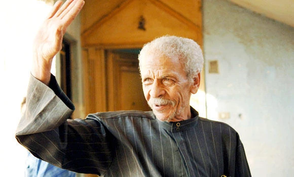 Ahmed Negm, noted Egyptian poet, dies at 84