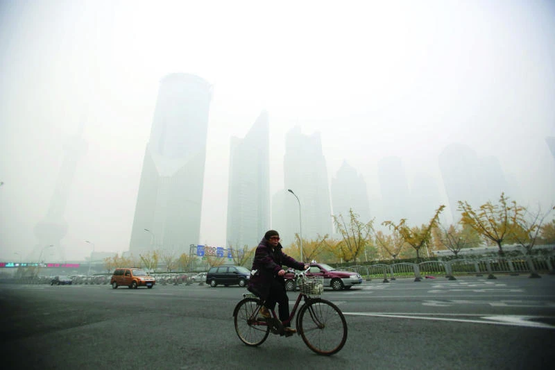 Flights delayed as air pollution hits record in Shanghai