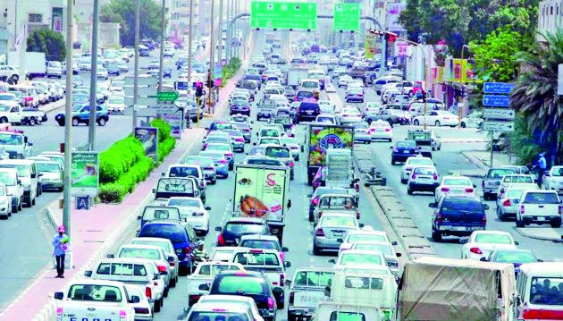 Jeddah streets need footbridges
