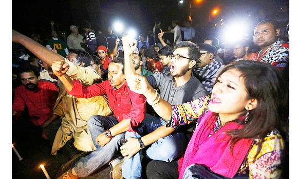 Condemned Bangladeshi Islamist wins 11th hour reprieve