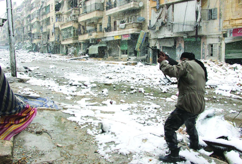 US, Britain suspend non-lethal aid to Syrian rebels