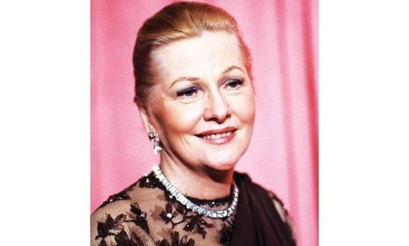 Oscar-winning actress Joan Fontaine dead at 96