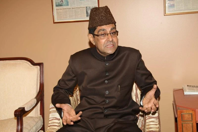 Indian leader vows to fight communal forces