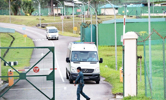 Singapore deports expat workers involved in riot