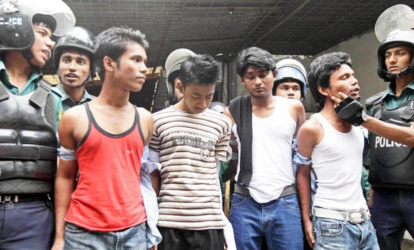 Over 700 detained ahead of banned Bangladesh march
