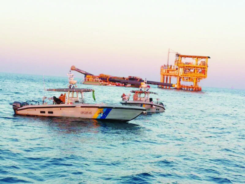 Three expats missing after Aramco’s oil platform sinks