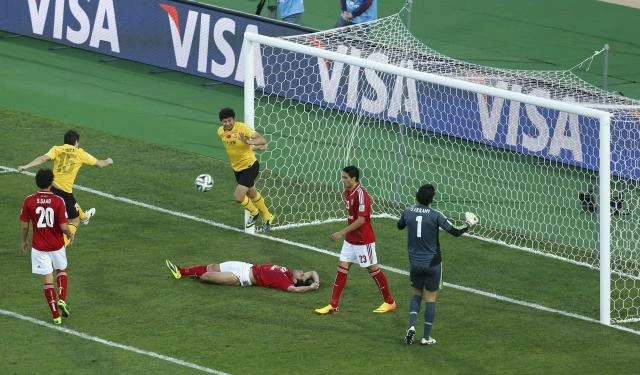 Guangzhou beats Al Ahly to advance to semis