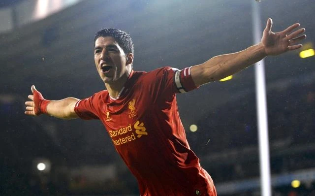 Suarez is best player in world, says Gerrard