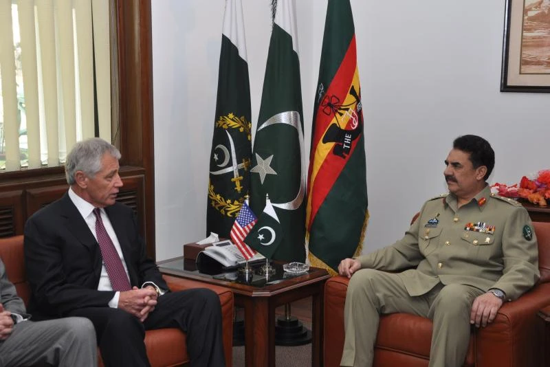 Pentagon chief talks drones with Pakistan PM
