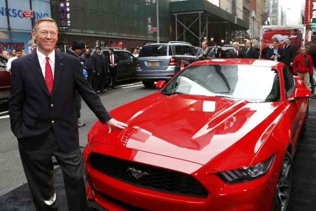 Ford to hire 11,000 in US, Asia amid new model push