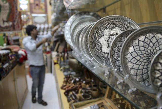 Dubai stock index crosses 3,000 for first time in 5 years