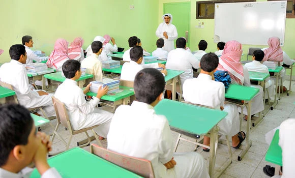Teachers told not to accept wages below minimum