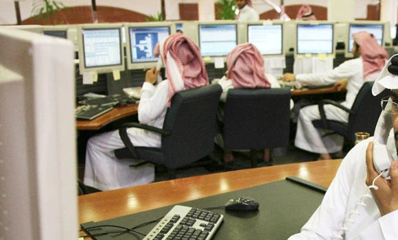 40-hour week for private sector backed
