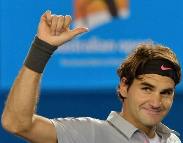 Federer at 2014 crossroads; Serena eyes history