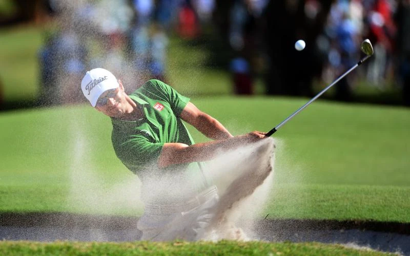 Scott opens four-shot lead over McIlroy in Sydney