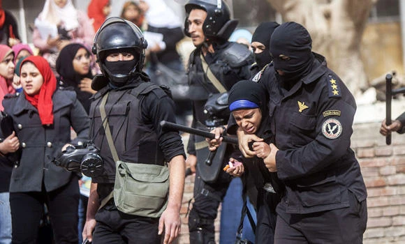 Egypt seizes assets of Muslim Brotherhood leaders
