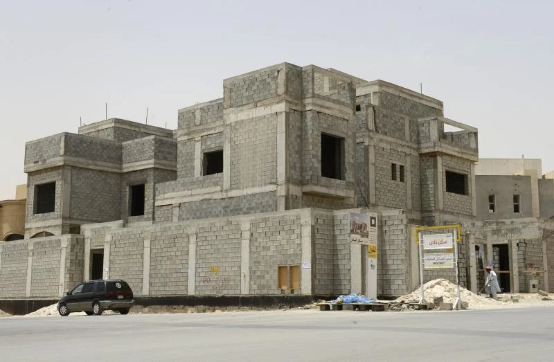 School and hospital projects drive trade