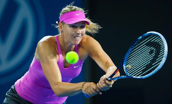 Sharapova crushes Garcia in Brisbane