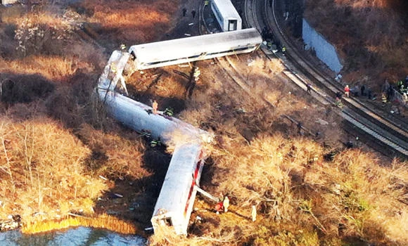 4 dead, 63 injured in NYC train derailment