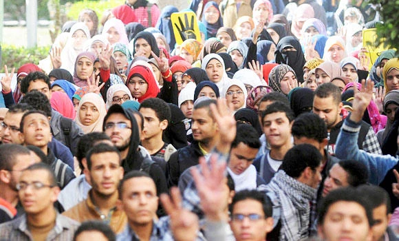 Brotherhood supporters block road near Defense Ministry in Cairo