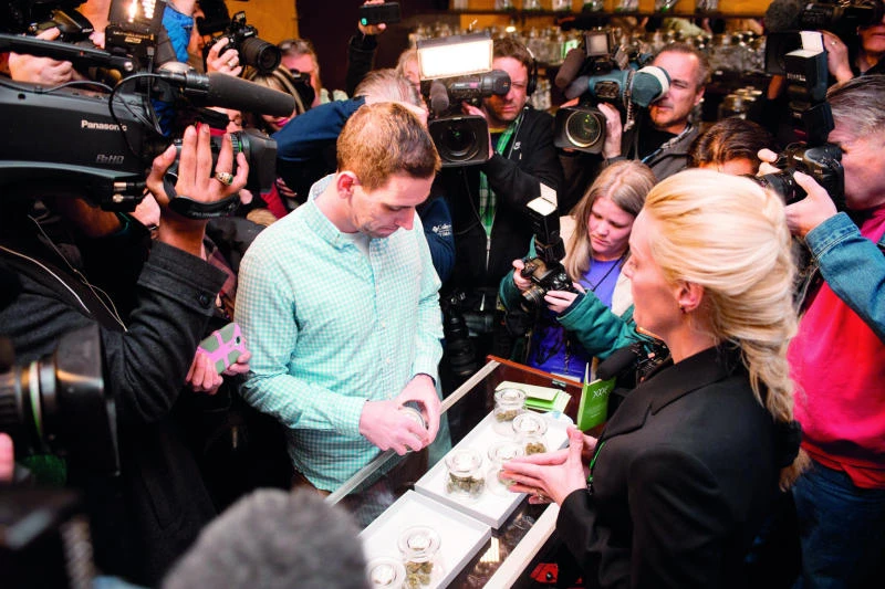 US first marijuana stores open in Colorado