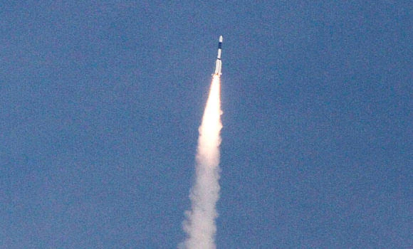 India successfully launches cutting-edge cryogenic rocket