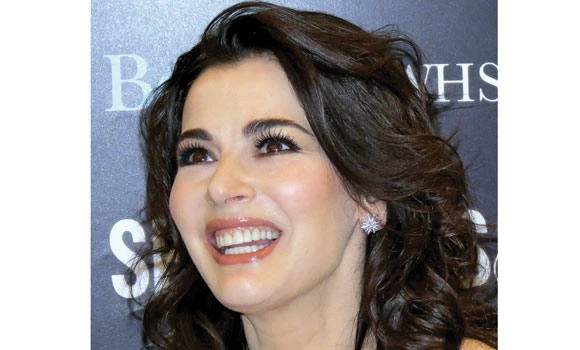 Jolie to play Nigella Lawson in biopic?