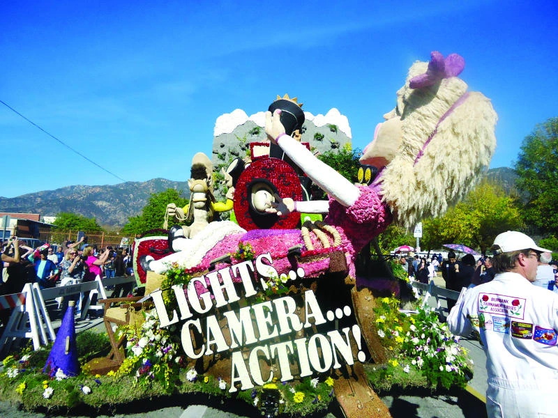 Flowers do the magic at Pasadena Rose Parade