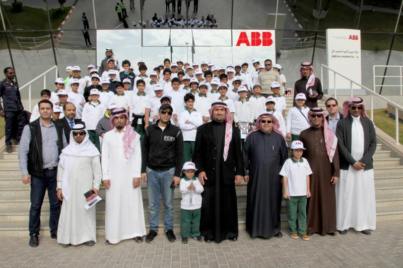 KFS students tour electrical facility