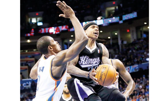 Durant scores 30, leads Thunder past Kings