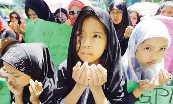 Philippines, Muslim rebels hope to sign pact soon