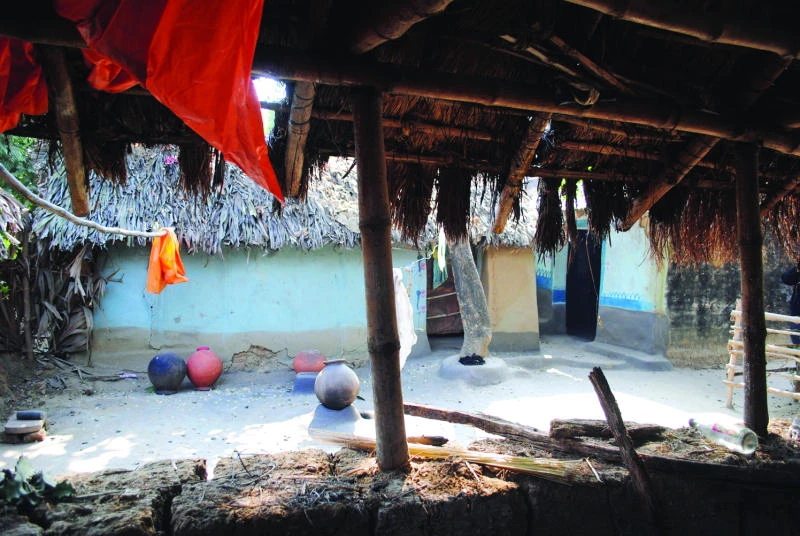 Indian court orders inquiry over gang-rape punishment