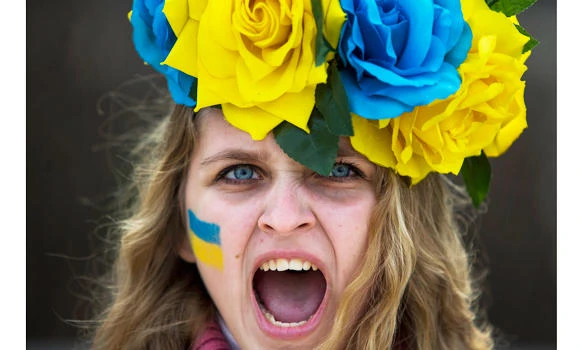 Ukrainian opposition defiant after compromise offer