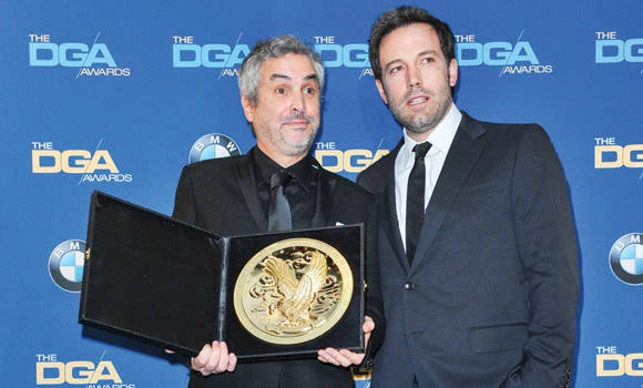 Cuaron wins DGA for ‘Gravity,’ gains Oscar edge