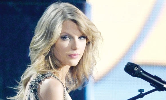 Punk, Lorde win big at Grammys