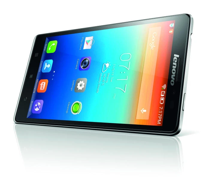 Lenovo introduces LTE smartphone