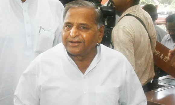 India’s Mulayam Singh attacks BJP on temple issue